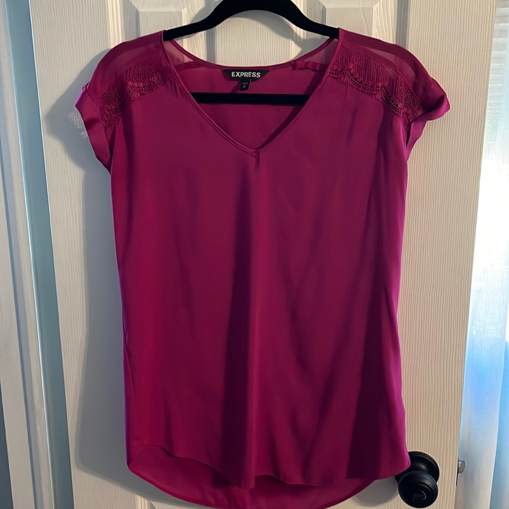 Express Size XS Short Sleeve Pink Blouse